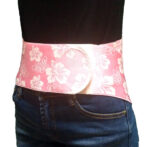 二重ベルトをずらして骨盤と腰椎を同時固定できる腰痛ベルト プラスウエスト・ハイビスカス ピンク
